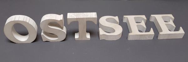 Schriftzug aus Holz Ostsee